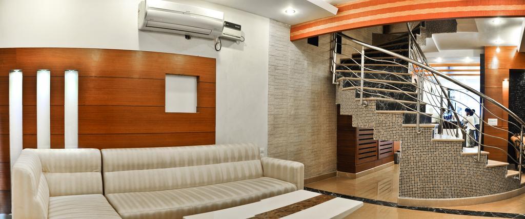 Hotel Vanson Villa - Near Connaught Place Nowe Delhi Zewnętrze zdjęcie